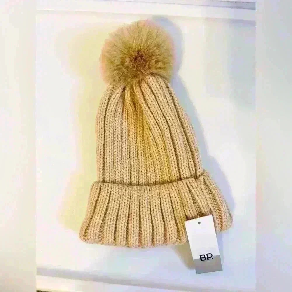 Nordstrom BP Tan Ribbed Chunky Knit Pompom Beanie